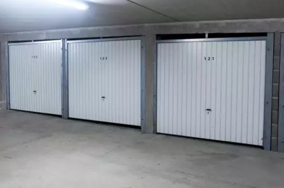 Garage à louer